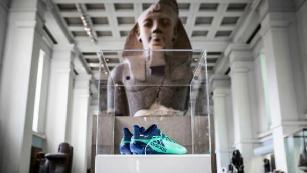 The British Museum in London put on display Mohammad Salah’s mint green football boots as part of its “Modern Egypt’s Exhibition” (Twitter)
