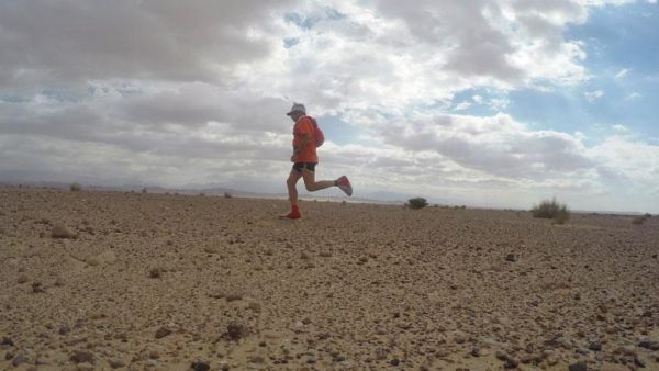 The Italian desert runner is seen during one of his marathons in Jordan recently (Photo courtesy of Giuliano Pugottoli)