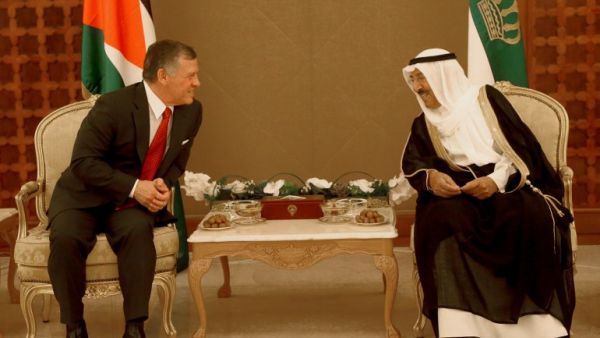 Jordanian King Abdullah II meeting with HH the Emir Sheikh Sabah Al-Ahmad Al-Jaber Al-Sabah of Kuwait. (AFP/ File photo)