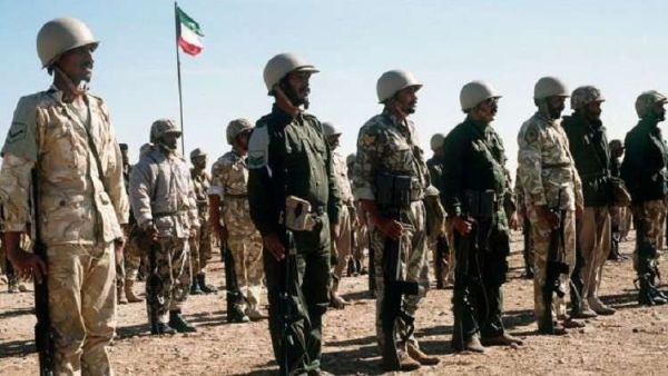 قبول ضباط اختصاصيين وخبراء غير كويتيين في الجيش