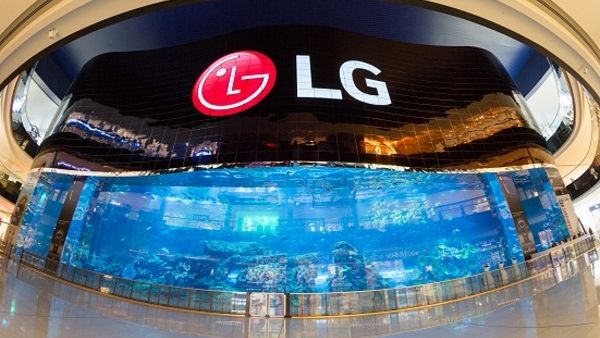 LG OLED Video Wall LG OLED Video Wall