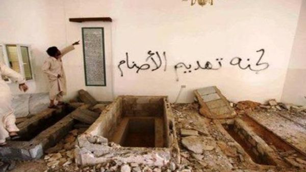 نبش قبور آل القذافي في سرت
