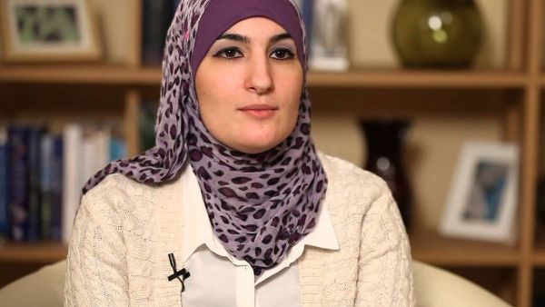 ليندا صرصور الفلسطينية التي شغلت العالم.. تعرف عليها
