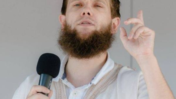 الداعية الاسلامي الالماني سفين لاو