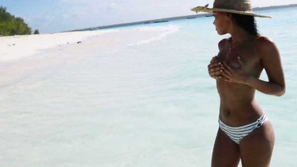 Leigh-Anne Pinnock goes topless on the beach (Image: leighannepinnock/ Instagram) Leigh-Anne Pinnock goes topless on the beach (Image: leighannepinnock/ Instagram)