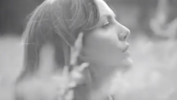The movie "The Letter Writer" is set in Dubai’s 1960s and is directed by Layla Kaylif (Source: NorbertsGirl - Youtube)