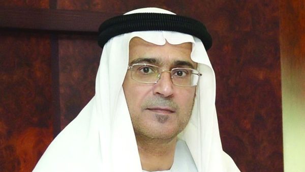 الدكتور جمال سند السويدي