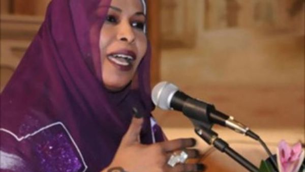 الشاعرة روضة الحاج