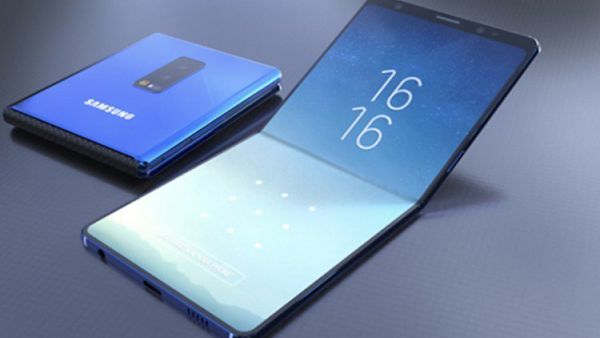  Foldable Smartphone (Twitter)
