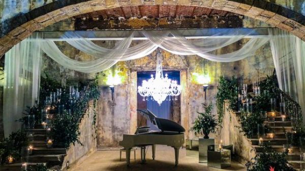 Grand Sofar Hotel Reopens (Twitter)