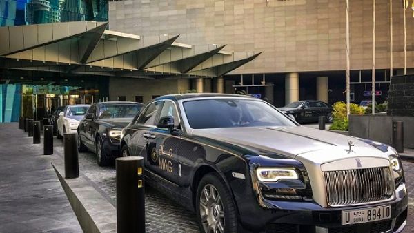 The Rolls-Royce fleet, which originally comprised twelve Ghost models, has now grown to a total of 30 vehicles. 