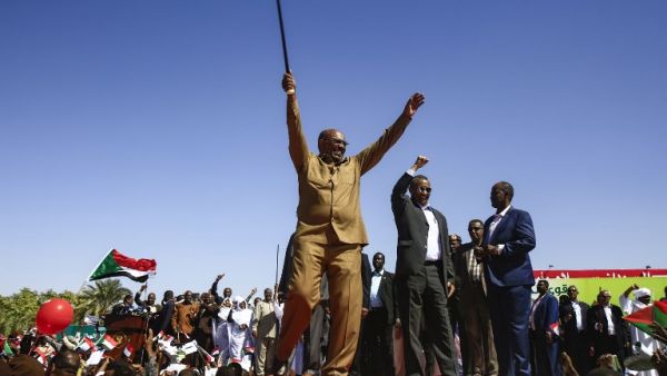 Sudan's President Omar al-Bashir appears during a rally with his supporters in the Green Square in the capital Khartoum on January 9, 2019. (ASHRAF SHAZLY / AFP)