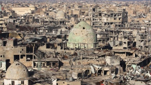 This image shows Mosul's Old City on Jan. 8, six months after Iraqi forces seized the country's second city from ISIS jihadists. (Ahmad al-Rubaye/AFP)
