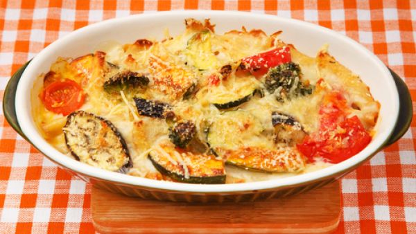 كيفية تحضير خضار مشكل بالبشاميل كيفية تحضير خضار مشكل بالبشاميل