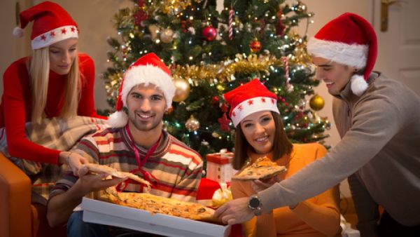 مع نهاية العام تكثر الاحتفالات مما يعني زيادة أكيدة في الوزن
