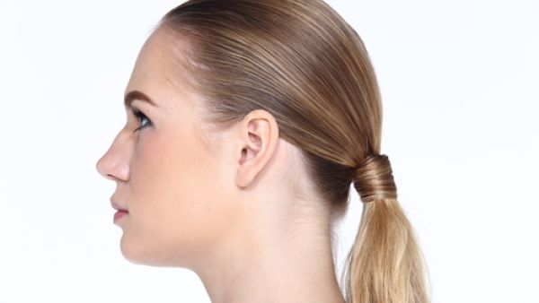 تجنبي غسل شعرك بالمياه الساخنة جدًا