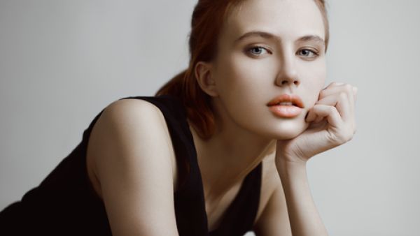 المرأة الجميلة تعرف ما تريد وما تستحق
