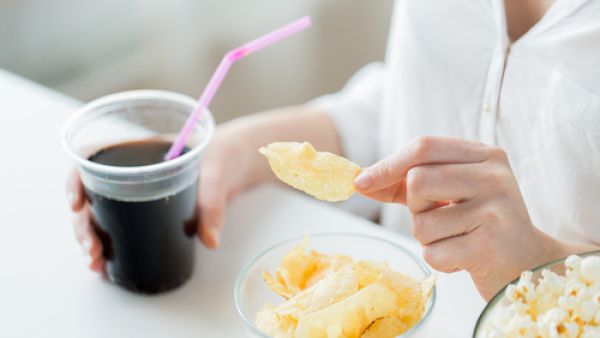 تجنُّب تناول الأطعمة المالحة في رمضان

