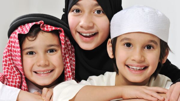 إن الصيام في شهر رمضان يحسن من الصحة العامة للإنسان 