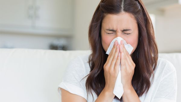 تشكَل المشروبات الساخنة الخيار الطبيعي الثاني عند الإصابة بنزلات البرد