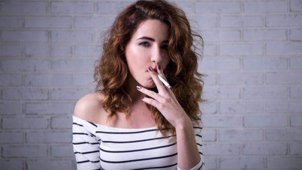 النساء المدخنات ممكن أن تتعرّضنَ لمشاكل في الخصوبة بنسبة 18%

