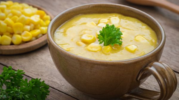 شوربة الكريمة بالذرة شوربة الكريمة بالذرة