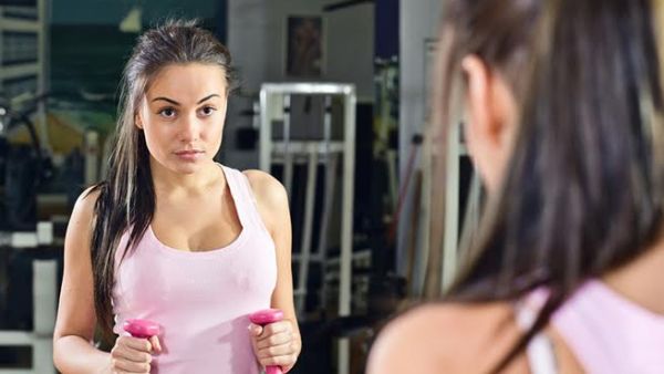 تلعب التغذية الصحية دوراً مهماً في تعزيز الأداء الرياضي
