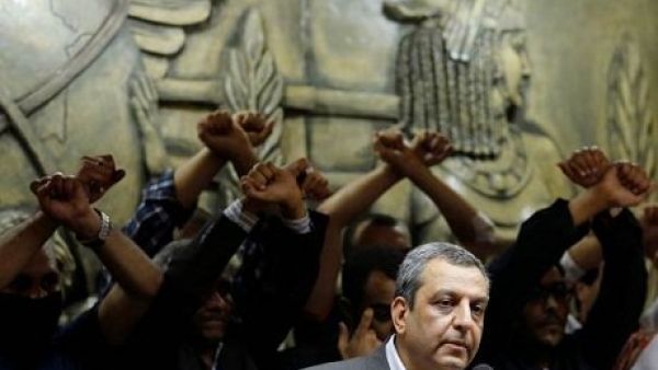 Yehia Kalash, head of Egyptian press syndicate, speaks during a news conference on World Press Freedom Day at the syndicate's headquarters in downtown Cairo May 3, 2016. (Twitter/Ahram)