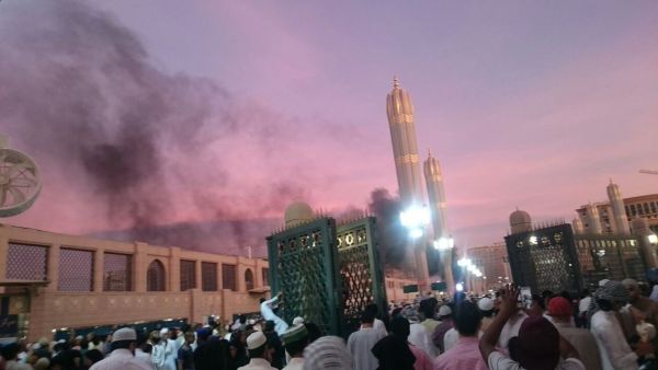 A bomber detonated his explosives near the security headquarters of the Prophet's Mosque in Saudi Arabia's western city of Medina. (Twitter)
