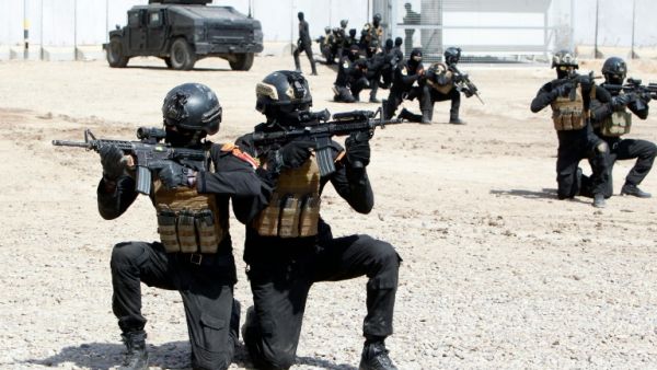 Iraq's "Golden Division" counter-extremism forces train in Baghdad as they preparare for an operation to retake Mosul. (AFP/Sabah Arar)