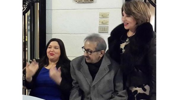 Nour El Sherif celebrates his daughter's engagement with the family. (Image: al-dastoor) Nour El Sherif celebrates his daughter's engagement with the family. (Image: al-dastoor)