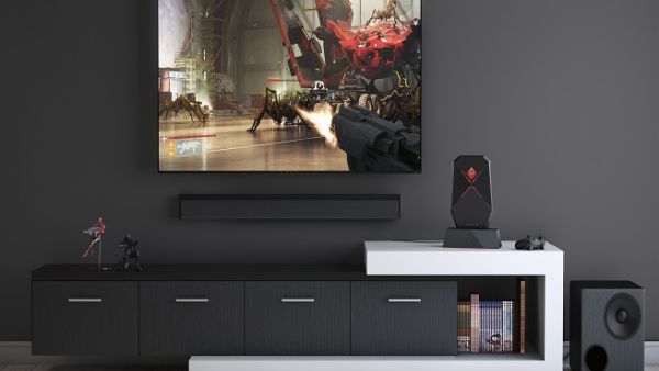 خدمة OMEN Game Stream تتيح للّاعبين الاستمتاع بالألعاب الضخمة بالاستفادة  من قوة وأداء جهاز كمبيوتر OMEN على أي جهاز محمول يعمل بنظام Windows 10 مع اتصال إنترنت عالي السرعة.

