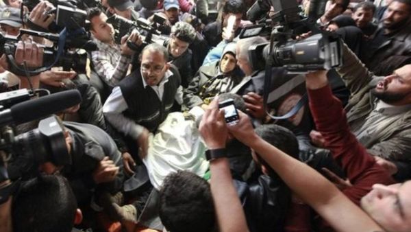 الأسيرة الفلسطينية هناء شلبي لحظة وصولها قطاع غزة