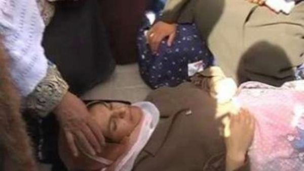 والدة الأسير المسنة كانت متلهفة بشدة لرؤية ابنها