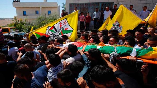 السلطات الإسرائيلية ما تزال تحتجز جثامين تسعة شهداء فلسطينيين