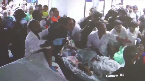 تفاصيل مروعة لحادثة اقتحام مستشفى المقاصد بالقدس الشرقية