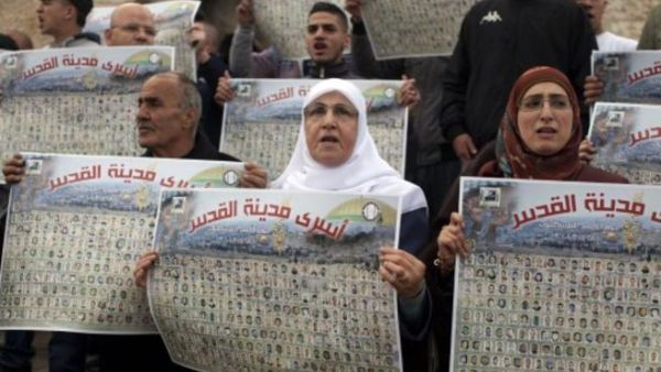 تضامنا مع الاسرى الفلسطينيين /أ.ف.ب