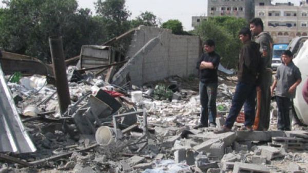 The ruins of Mamoun Dalloul's dairy factory, 2014. (Electronic Intifada)
