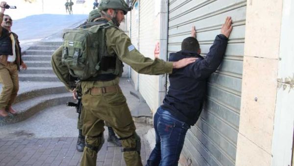 At Least 12 Palestinian were detained by the Israeli authorities in West Bank raids. (AFP/ File Photo)