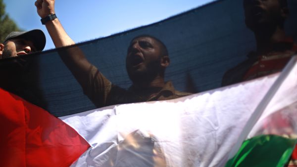 "توافقا عاما" على حل الدولتين للتوصل إلى السلام