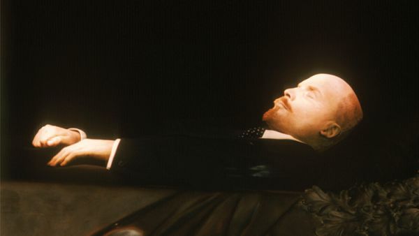 قائد الثورة البلشفية فلاديمير لينين