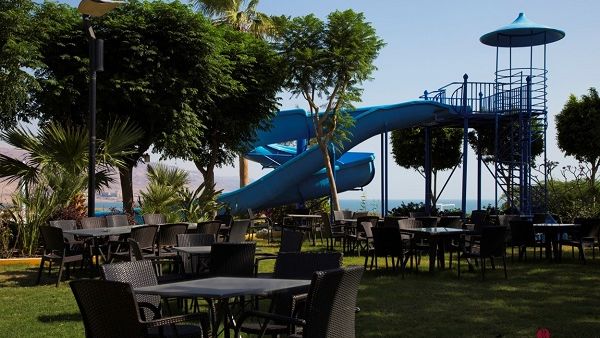 All family members will find a place to enjoy an unmatched experience, as they can feel the thrill when riding the brand new waterslides. All family members will find a place to enjoy an unmatched experience, as they can feel the thrill when riding the brand new waterslides.