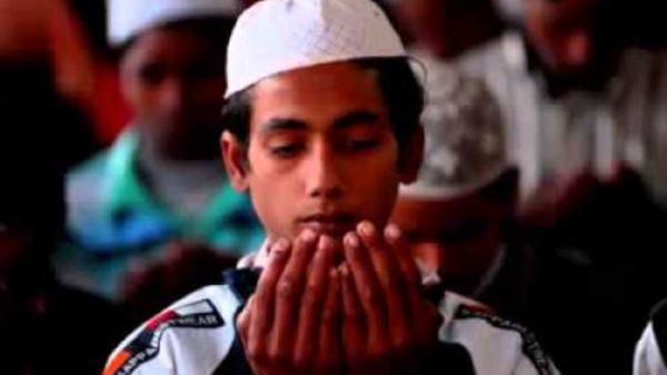 دُعَاءٌ لِذَهَابِ الْهَمِّ وَسَدَادِ الدَّيْنِ بِإِذْنِ اللهِ تَعَالى