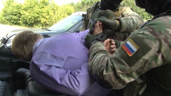 القبض على مجموعة كانت تخطط لشن هجمات إرهابية في أماكن مزدحمة