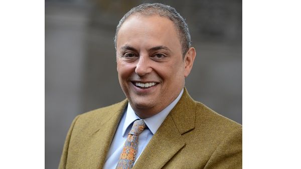 صفوان مصري, نائب الرئيس التنفيذي للمراكز العالمية والتنمية العالمية في جامعة كولومبيا وكبير الباحثين في كلية الشؤون الدولية بجامعة كولومبيا. 