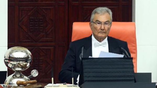 لم يتمكن اي من الاحزاب من نيل الغالبية المطلقة 