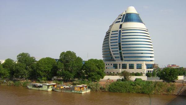 الاستثمارات الأجنبية في السودان
