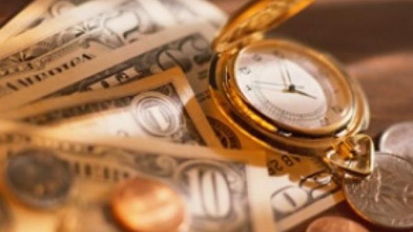 لقد أعاد بعض الاقتصاديين في المملكة أسباب التضخم في السوق السعودية بنسبة 70 في المائة لأسباب دولية ونسبة 30 في المائة لأسباب محلية في ظل توقعات بمزيد من التضخم الخارج عن السيطرة بحكم وضع الدولة كمستوردة لمعظم احتياجاتها لقد أعاد بعض الاقتصاديين في المملكة أسباب التضخم في السوق السعودية بنسبة 70 في المائة لأسباب دولية ونسبة 30 في المائة لأسباب محلية في ظل توقعات بمزيد من التضخم الخارج عن السيطرة بحكم وضع الدولة كمستوردة لمعظم احتياجاتها