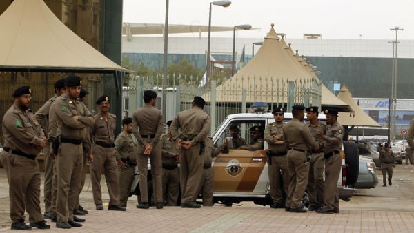 عناصر من الأمن السعودي/ أرشيفية