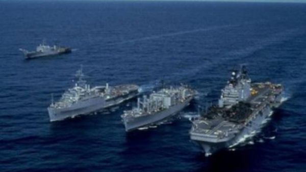 ثلاثة من السفن الحربية السعودية دخلت، صباح  الثلاثاء، إلي رصيف ميناء “سفاجا” البحري بالبحر الأحمر